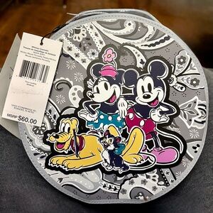 NEW Vera Bradley Disney Mickey Mouse Piccadilly Paisley Whimsy Cosmetic Bag